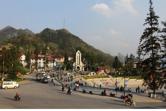 Sapa Private Trekking Through Rice Terraced Fields - 1Day - Ta Van and the Giay community: a friendly ending with time to linger
