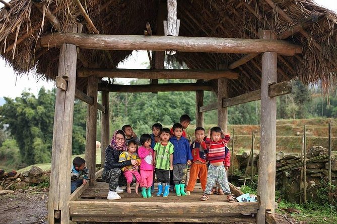 Sapa Private Trekking Through Rice Terraced Fields - 1Day - Lunch at a local restaurant: included, but plan for drinks