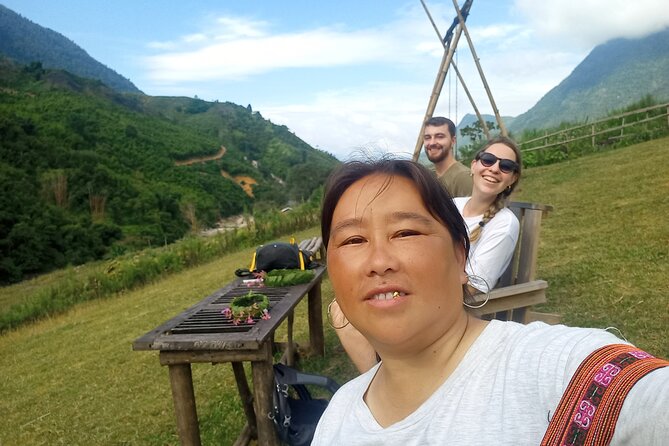Sapa Trekking / Hiking through Sapa Valley with native Hmong - Where you start: timing and meeting point (and what it means)
