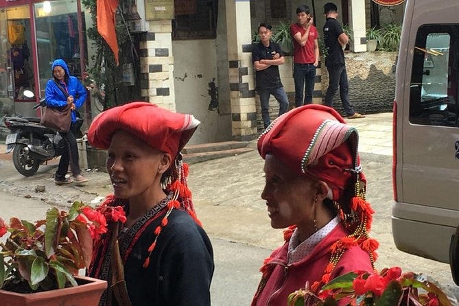 Sapa Trekking Tour by Night Train from Hanoi 3 Nights - 2 days - Lao Chai and Ta Van: trekking the buffalo-trail vibe