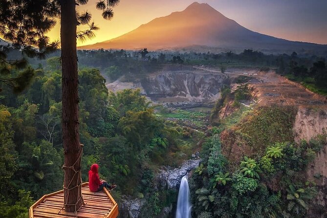 Selogriyo Temple and Trekking Java Rice Terraces, hidden waterfall -Nature Java - Small-group dynamics and guide quality you can feel