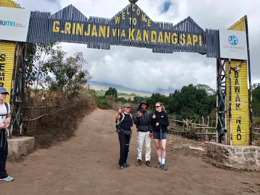 Sembalun/Senaru: Mt. Rinjani Summit 2-Day Trekking Tour - What you pay for (and what will cost extra)