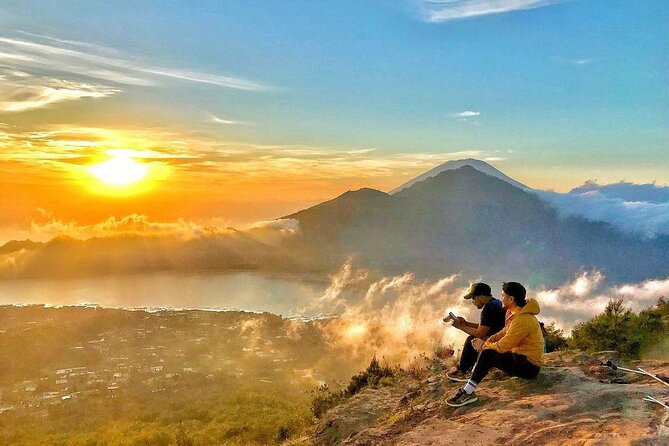 Sharing Mount Batur Sunrise Trekking Guide Pick Up and Drop Off - Why the Mount Batur sunrise trek starts at 1 a.m.