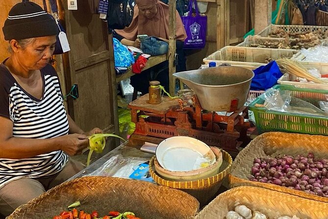Sidemen Trekking: A Walk from a Different Perspective - From Upa Boga in Pasar Sidemen to rice fields under Mount Agung viewpoints