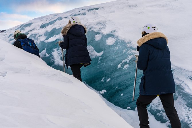 Skaftafell Glacier Hike – Small Group Trek on Vatnajökull - Pace and difficulty: about 8 km of uneven terrain