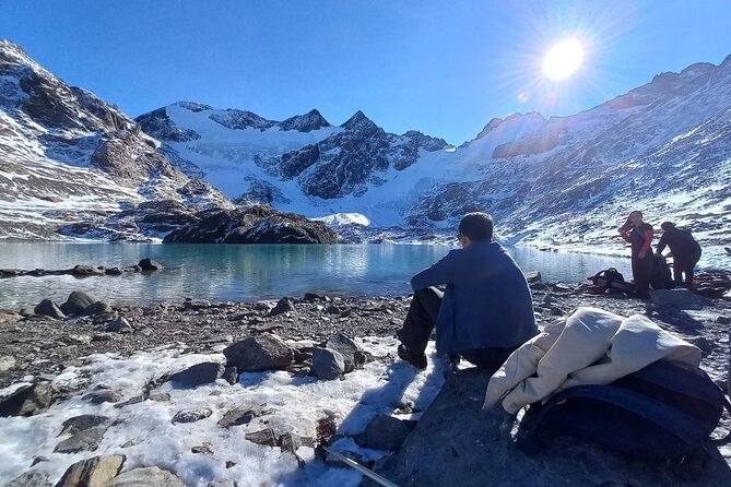 Small group Trekking to Vinciguerra Glacier and Témpanos Lagoon - Vinciguerra Glacier: One Hour Up Close, Then the Return