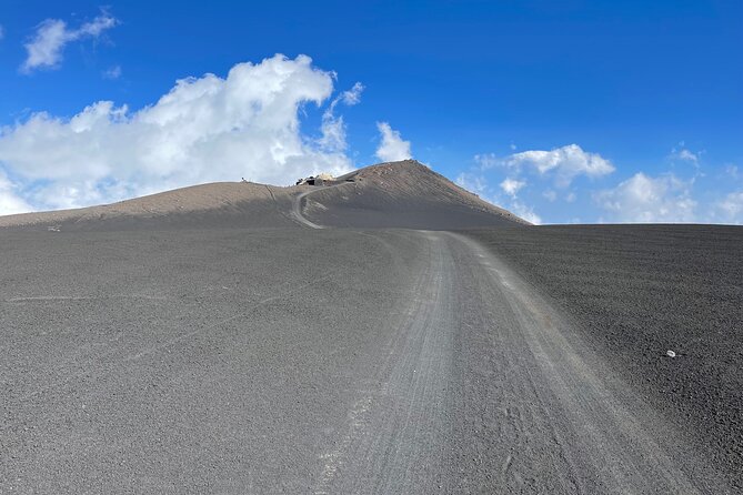 Summit Etna North 3380mt: 4x4 and trekking - What’s included (and what you may pay on the spot)