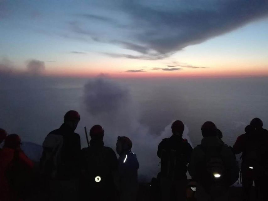 Sunset Trekking on vulcano Stromboli - Price and value: why $35 can work well here