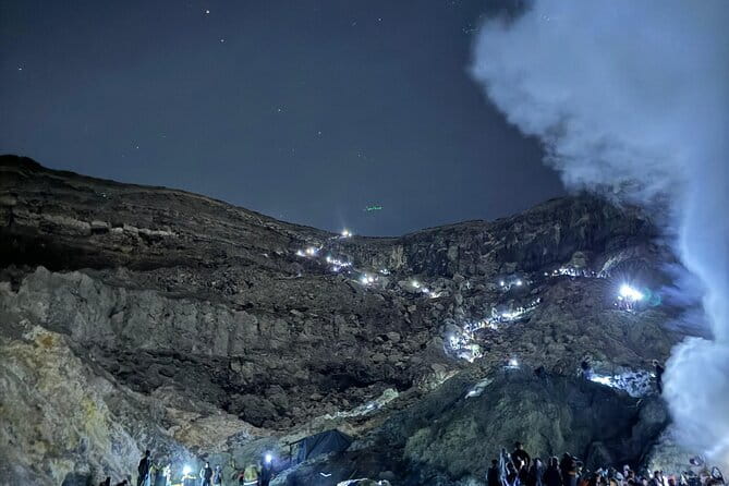 The Majestic Mount Ijen Sunrise Trekking From Bali - Seeing the Miners Up Close (And Understanding What You’re Watching)