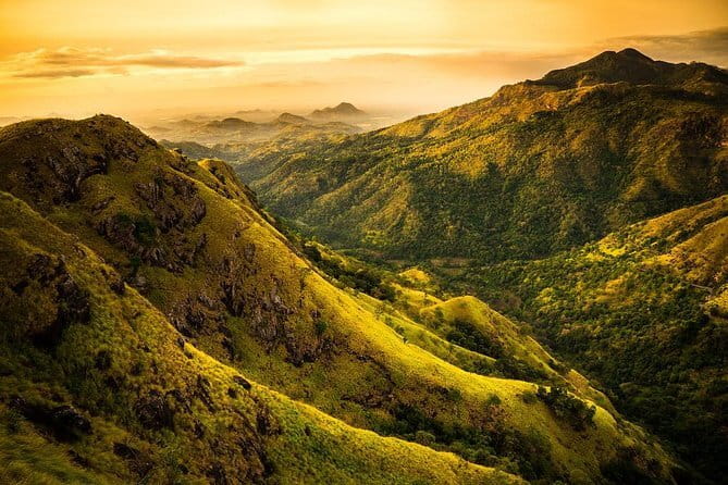 Trek to Little Adam's Peak and Nine Arches Bridge In Ella - Who should book this hike (and who might skip it)