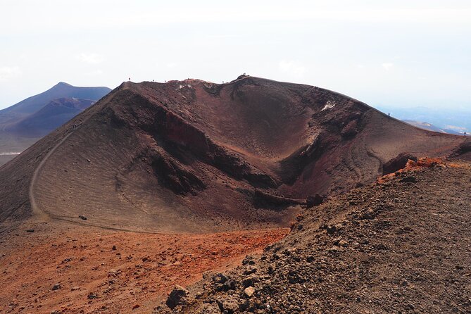 Trekking 3000 from Etna Sud with Alpine Guide - Why Etna Sud trekking feels different from the usual Etna stops