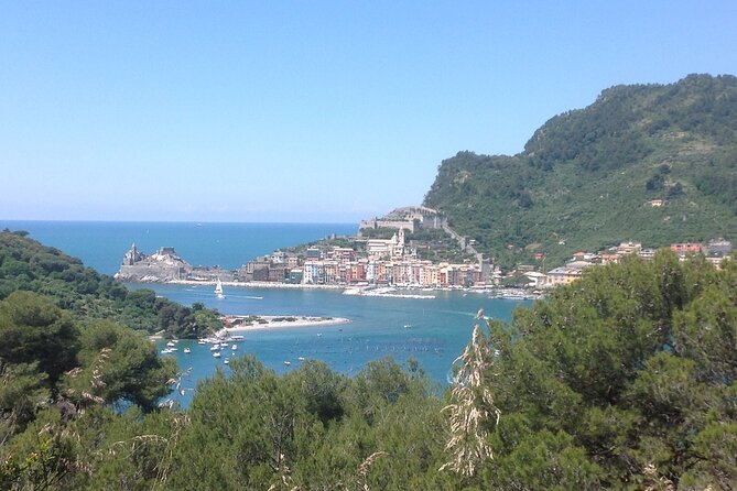 Trekking an Island of Palmaria - Up the Hillsides to Manarola’s Famous Photo Spot