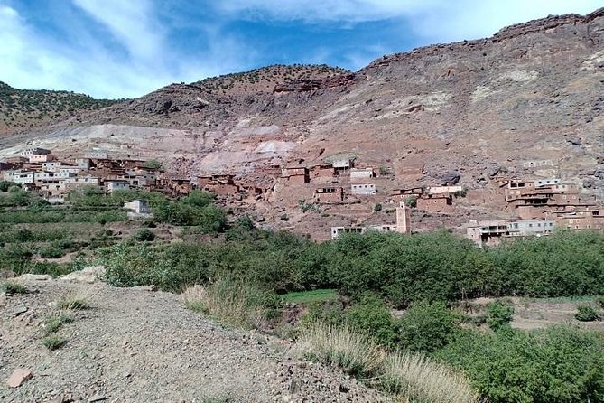 Trekking in Morocco / 3 Days Valley Trek in the Atlas Mountain & Waterfalls - Day One: Imlil to Tizi n’Tamaterte and Down to Tachdirt