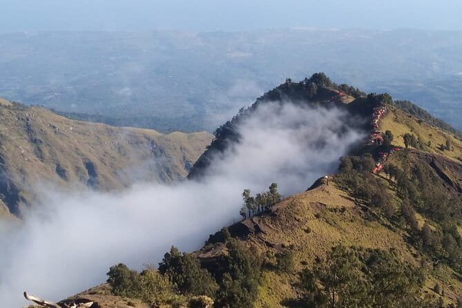Trekking Mt. Rinjani 2D1N Via Sembalun - Crater Rim - Summit - Day 3 Summit Day: 02:00 Wake-up, 03:00 Start, 06:00 Sunrise