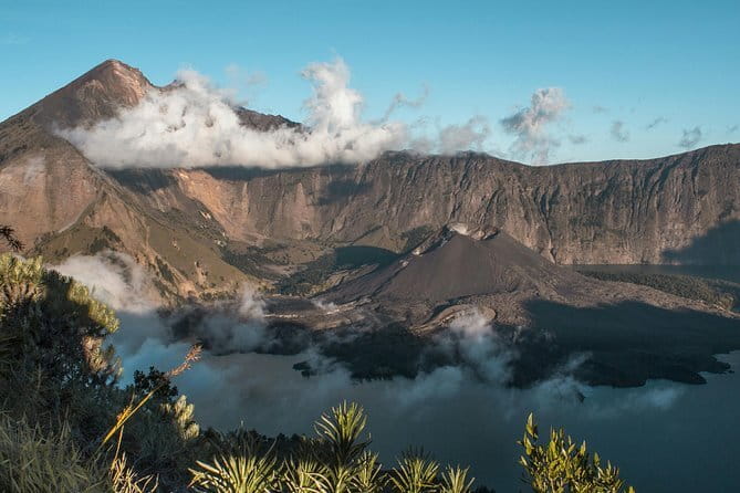 Trekking Mt. Rinjani 2D1N Via Sembalun - Crater Rim - Summit - Food, Gear, and the $375 Value: What’s Covered vs What’s Up to You