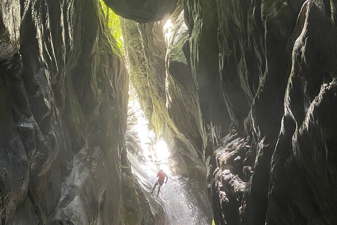 Trekking/rappelling waterfalls in Dominican Republic - From Santo Domingo to Los Cacaos: how the day starts