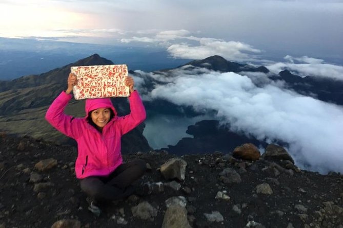 Trekking Rinjani Mountain Summit 2 Days 1 Night - Em Adventure - Food, water, and what to bring beyond the essentials