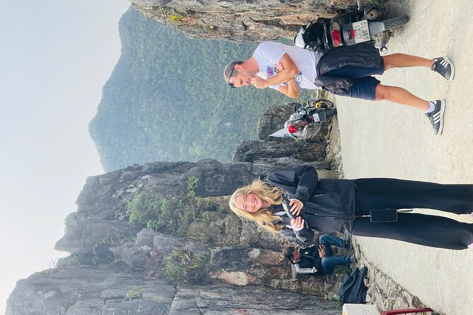 Trekking the White Cliff Ma Pi Leng Pass Adventure - 8 km or 10 km: choosing your pace without ruining the views