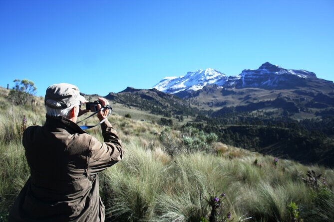 Trekking Through The Volcanoes - Paso de Cortés: The Forest Start with Iztaccíhuatl Front and Center