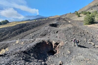 Trekking to Bottoniera Craters - Meeting point and timing: starting your Etna morning on track