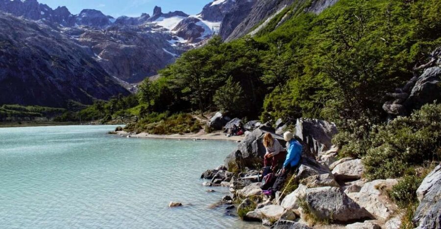 Trekking to Emerald Lagoon - Lunch with everything you need: included comfort without overdoing it