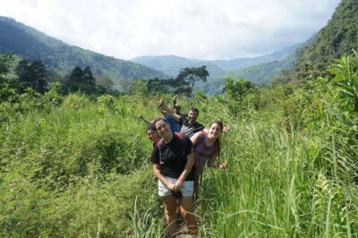 Vang Vieng: Jungle & Caves Full-Day Private Trekking Tour - Pickup at 9:00 and the ride out toward Phathao
