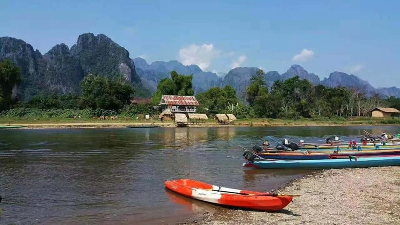 Vang Vieng: Kayaking&Water Cave&Tham Chang&Blue Lagoon 1 - Nam Song River kayaking: a quick paddle with real payoff