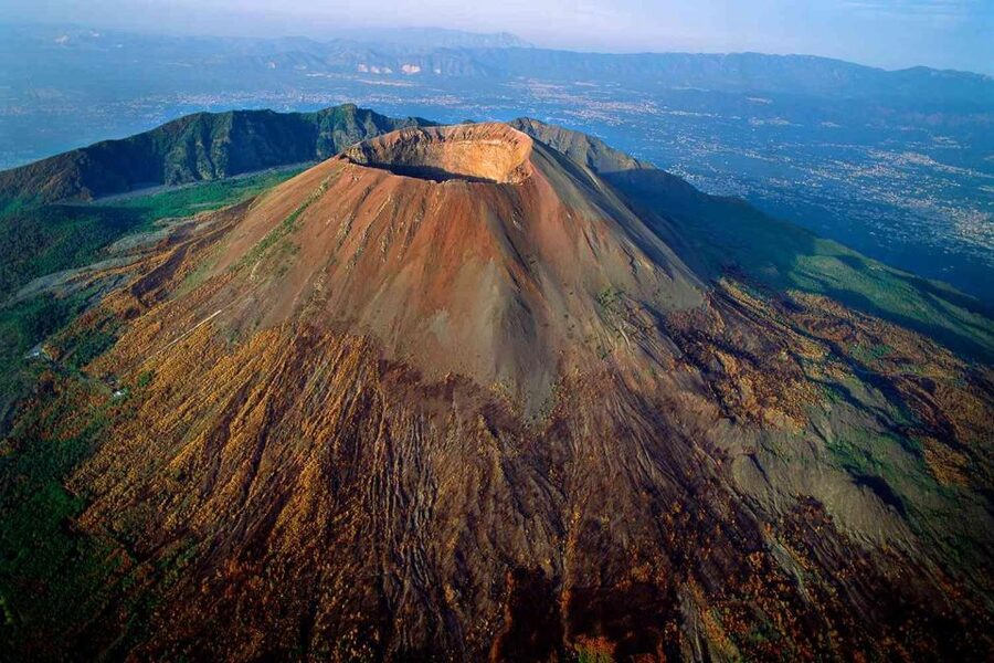 Vesuvio: 3h trekking tour with volcanological guide - Vesuvius with a Real Volcanology Guide (Not a Guessing Game)